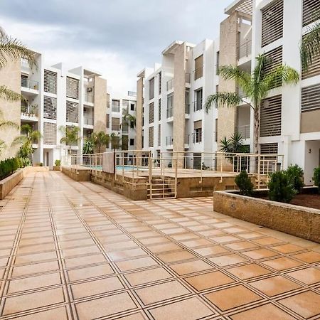 Luxury Prestigia Close To Champs De Course Parc Fez Exterior photo