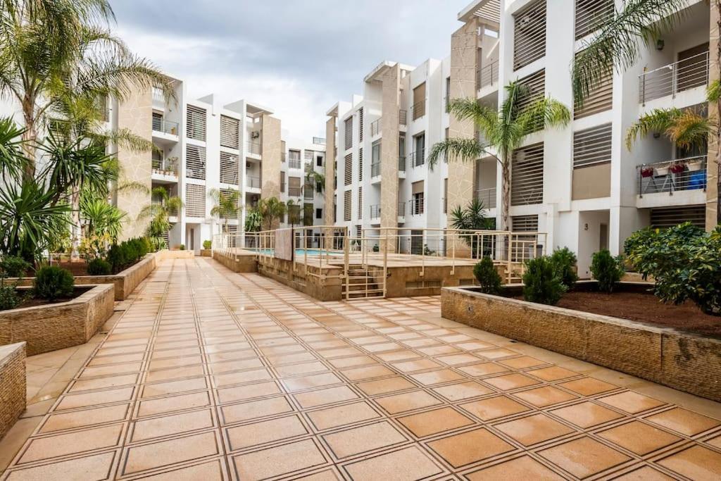 Luxury Prestigia Close To Champs De Course Parc Fez Exterior photo